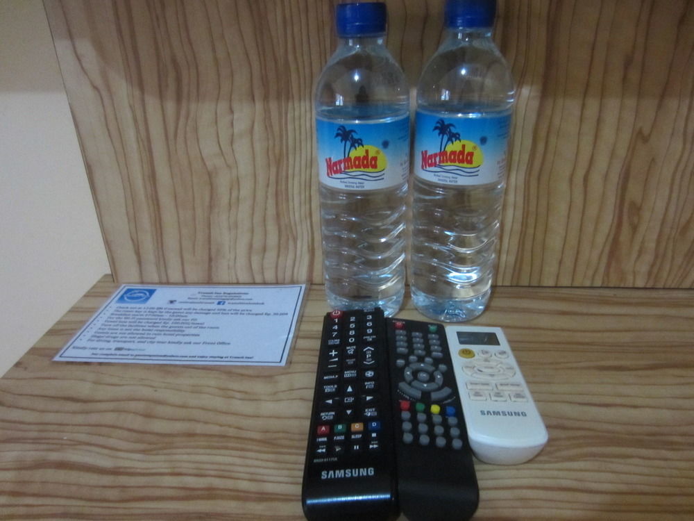 Transit Inn Senggigi Mangsit Екстериор снимка